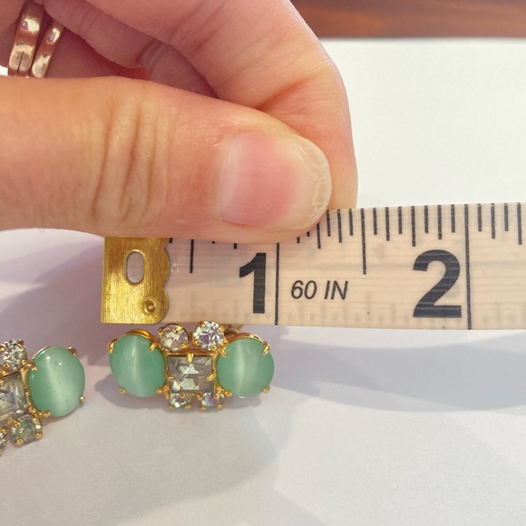 Vintage earrings green rhinestone screwbacks - Picture 5 of 7